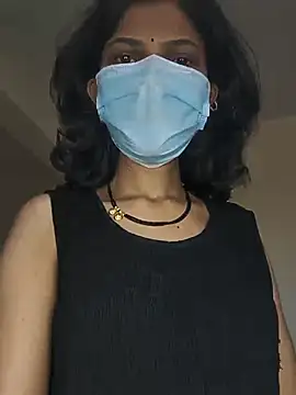 Shivani2002 online show from June 2026 02:53:01 AM