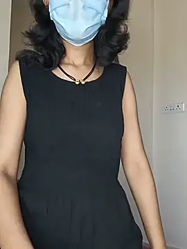 Shivani2002 online show from June 2026 09:14:01 AM