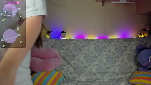 Alice next door online show from November 2025 08:57:01 AM