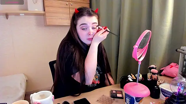 Snapshot of Alice_next_door chatting on February 2026 02:32:02 PM Alice next door online show from February 2026 02:32:02 PM