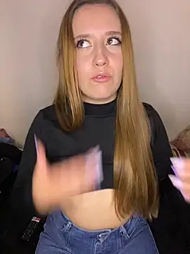 Cutie blondie online show from October 2025 06:59:01 PM