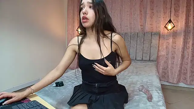 Snapshot of Emily__parker__ chatting on September 2025 03:49:01 AM Emily parker online show from September 2025 03:49:01 AM