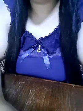 Snapshot of Madam-bezoul- chatting on October 2025 10:52:02 PM Madam-bezoul- online show from October 2025 10:52:02 PM