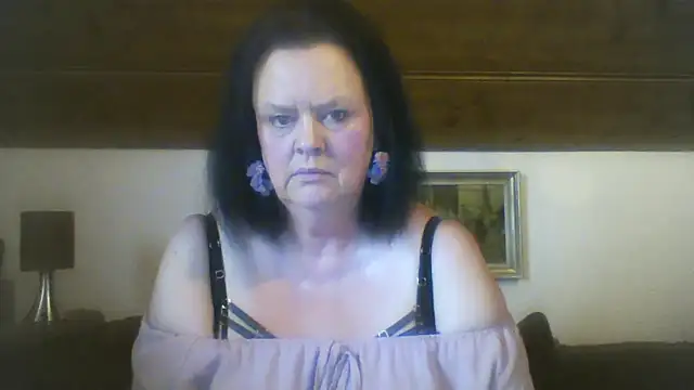 TiffanyMature online show from September 2025 02:19:01 PM