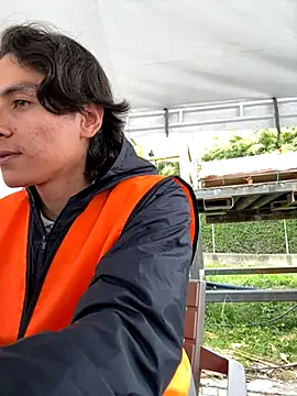 AlexanderHall online show from November 2025 04:17:02 PM