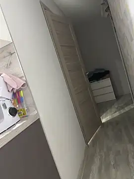 Oksiandfray online show from October 2025 08:18:02 PM