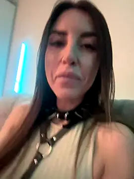 Oksiandfray online show from October 2025 11:05:02 PM