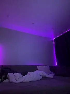 Oksiandfray online show from November 2025 10:54:02 PM