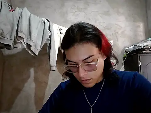 dirty model online show from April 2026 03:47:02 PM
