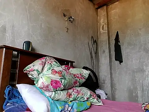 dirty model online show from May 2026 06:02:01 PM