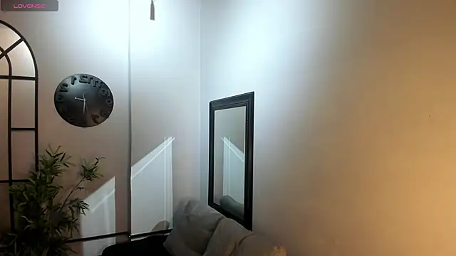 Snapshot of NoahDupont chatting on October 2025 07:58:02 PM NoahDupont online show from October 2025 07:58:02 PM