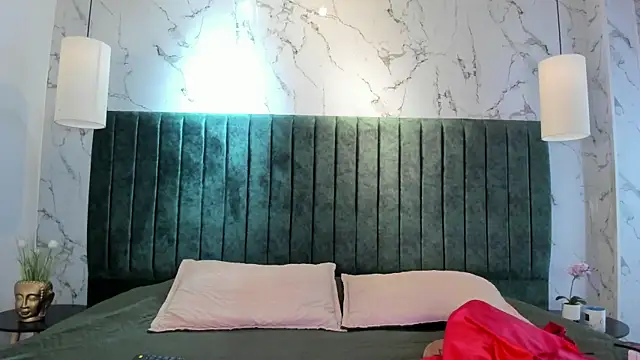 Snapshot of NoahDupont chatting on October 2025 08:09:01 PM NoahDupont online show from October 2025 08:09:01 PM