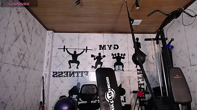 Snapshot of NoahDupont chatting on October 2025 11:36:01 AM NoahDupont online show from October 2025 11:36:01 AM