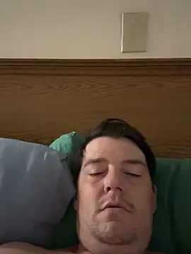 Snapshot of adamdamn chatting on October 2025 09:35:02 PM adamdamn online show from October 2025 09:35:02 PM