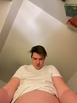 Snapshot of adamdamn chatting on March 2026 09:51:01 PM adamdamn online show from March 2026 09:51:01 PM