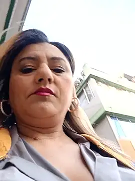 Snapshot of Nataly_Foley chatting on October 2025 11:44:02 AM Nataly Foley online show from October 2025 11:44:02 AM