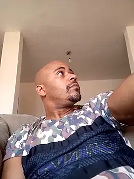 reisloko online show from November 2025 12:11:02 PM