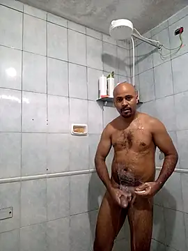 reisloko online show from November 2025 03:55:02 PM