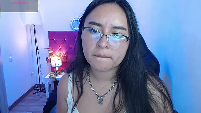 Snapshot of SashaGrey__ chatting on September 2025 03:04:01 PM SashaGrey online show from September 2025 03:04:01 PM