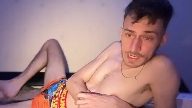 Snapshot of mister_twitter chatting on February 2026 01:36:02 AM mister twitter online show from February 2026 01:36:02 AM