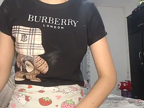 nahomibeckers online show from March 2026 04:33:01 PM