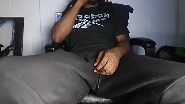 Snapshot of zaddytrey chatting on July 2026 07:27:01 PM zaddytrey online show from July 2026 07:27:01 PM