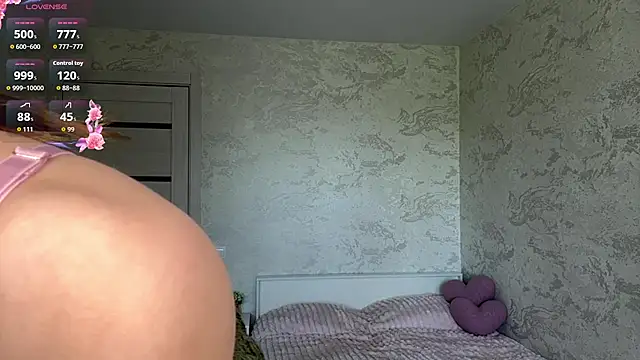 NylaNadler online show from June 2026 09:07:02 AM