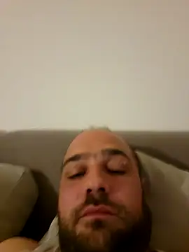 Snapshot of Haroona_93 chatting on November 2025 12:11:02 AM Haroona 93 online show from November 2025 12:11:02 AM