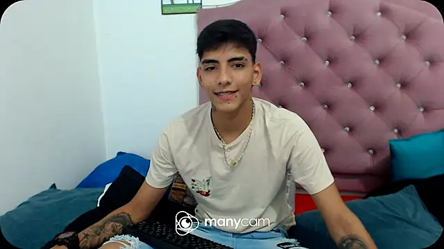 SkyAndSeth online show from September 2025 06:28:02 AM