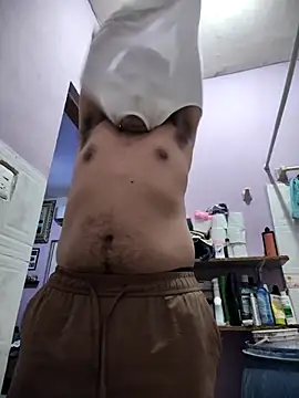 Snapshot of Rtmh1250 chatting on December 2025 01:44:02 AM Rtmh1250 online show from December 2025 01:44:02 AM