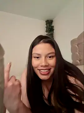 Snapshot of maria_ribeiro chatting on January 2025 03:47:01 AM maria ribeiro online show from January 2025 03:47:01 AM