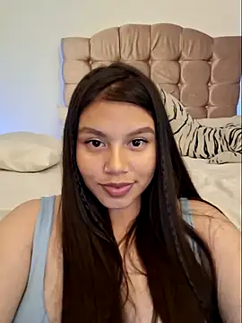 Snapshot of maria_ribeiro chatting on February 2025 02:40:02 AM maria ribeiro online show from February 2025 02:40:02 AM
