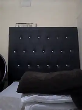 PRINCESSEMELXX93 online show from January 2026 02:59:01 AM