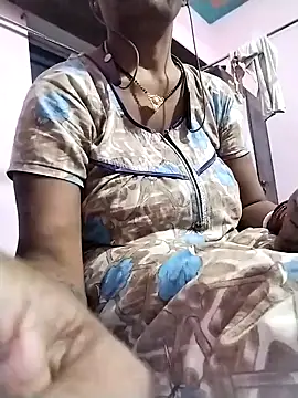 Snapshot of Shruti_Bhabhi38 chatting on September 2025 05:57:02 PM Shruti Bhabhi38 online show from September 2025 05:57:02 PM