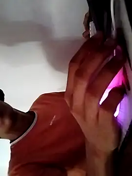 kjohn20 online show from November 2025 10:25:02 AM