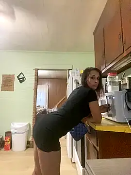 loveyourselfmore88 online show from September 2025 11:08:02 PM