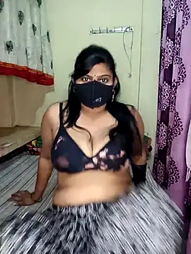 Snapshot of reena502 chatting on February 2026 05:23:01 AM reena502 online show from February 2026 05:23:01 AM