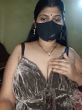reena502 online show from May 2026 09:59:01 AM