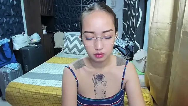 Soft Angel8 online show from November 2025 01:33:02 PM