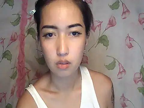 Snapshot of Soft_Angel8 chatting on June 2026 04:52:02 AM Soft Angel8 online show from June 2026 04:52:02 AM