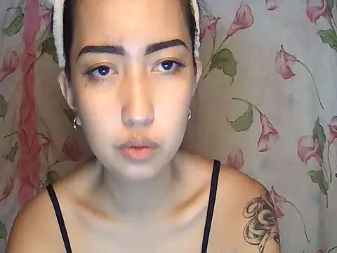 Snapshot of Soft_Angel8 chatting on July 2026 12:00:02 PM Soft Angel8 online show from July 2026 12:00:02 PM