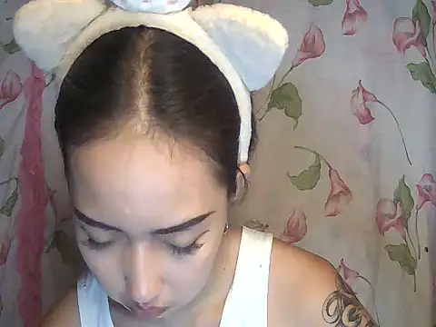 Snapshot of Soft_Angel8 chatting on August 2026 05:37:01 PM Soft Angel8 online show from August 2026 05:37:01 PM