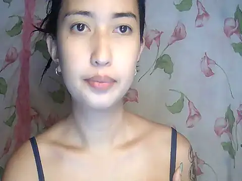 Snapshot of Soft_Angel8 chatting on August 2026 03:44:02 AM Soft Angel8 online show from August 2026 03:44:02 AM