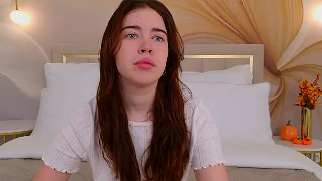 KimberlyBond online show from October 2025 03:09:02 PM