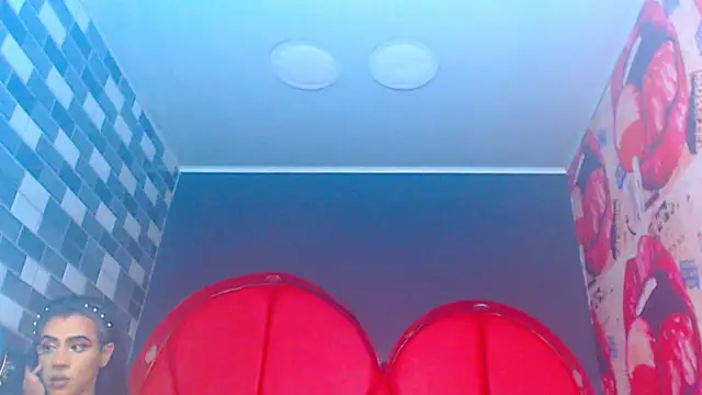 julessxcharlotte online show from February 2026 08:57:02 PM