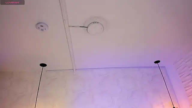 PAULETEJOHNSON online show from June 2026 03:59:02 AM