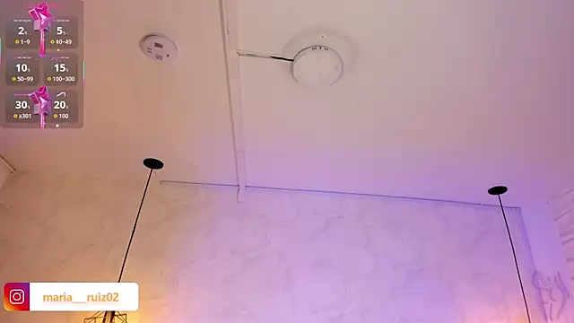 PAULETEJOHNSON online show from June 2026 02:49:01 AM