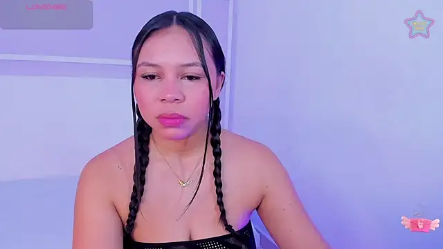 Snapshot of candy_lux30 chatting on January 2026 03:44:02 AM candy lux30 online show from January 2026 03:44:02 AM