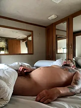 Snapshot of speakonit chatting on September 2025 05:25:01 PM speakonit online show from September 2025 05:25:01 PM