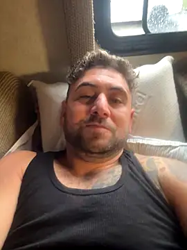 Snapshot of speakonit chatting on November 2025 08:52:02 PM speakonit online show from November 2025 08:52:02 PM